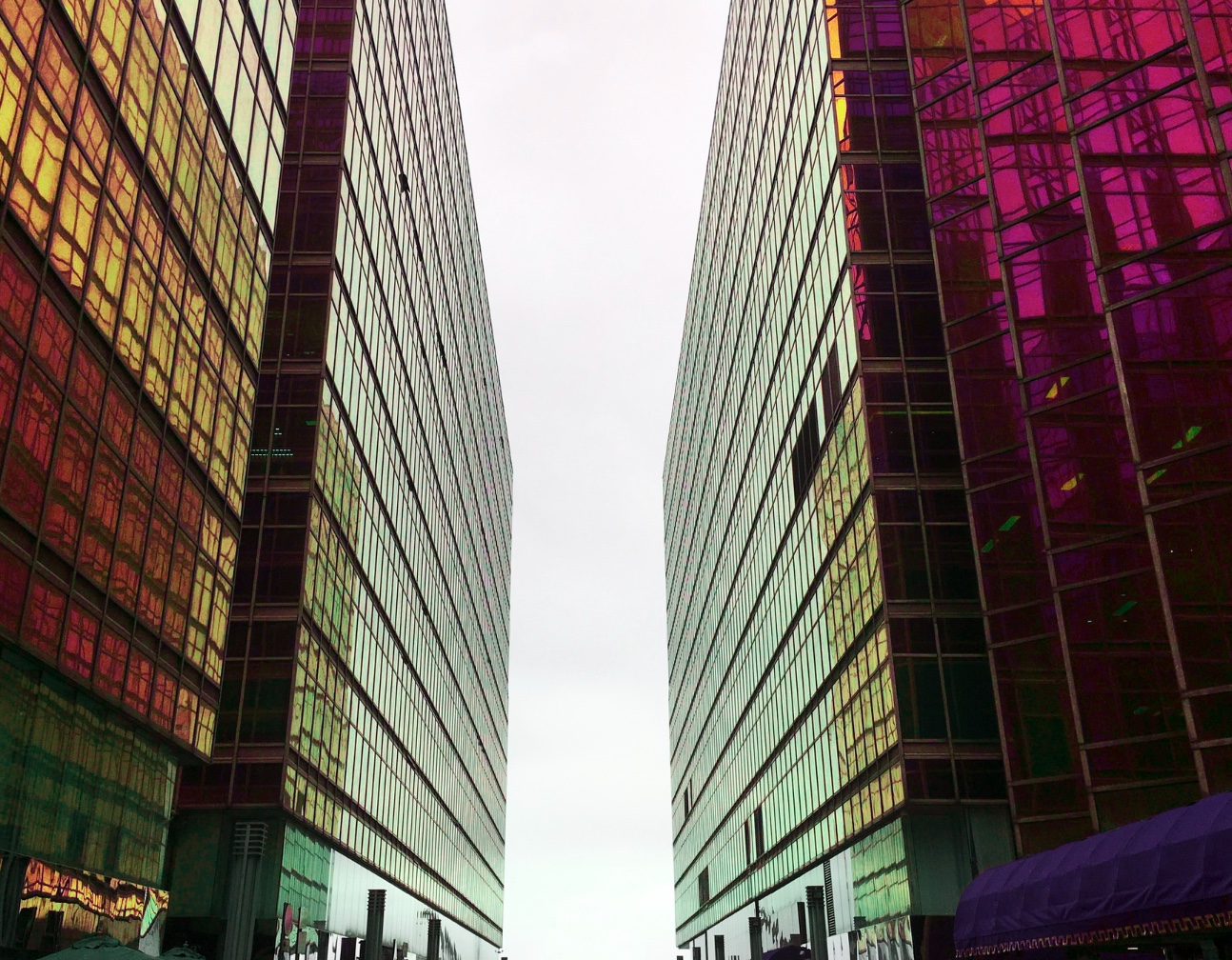 Grattacieli, Economia