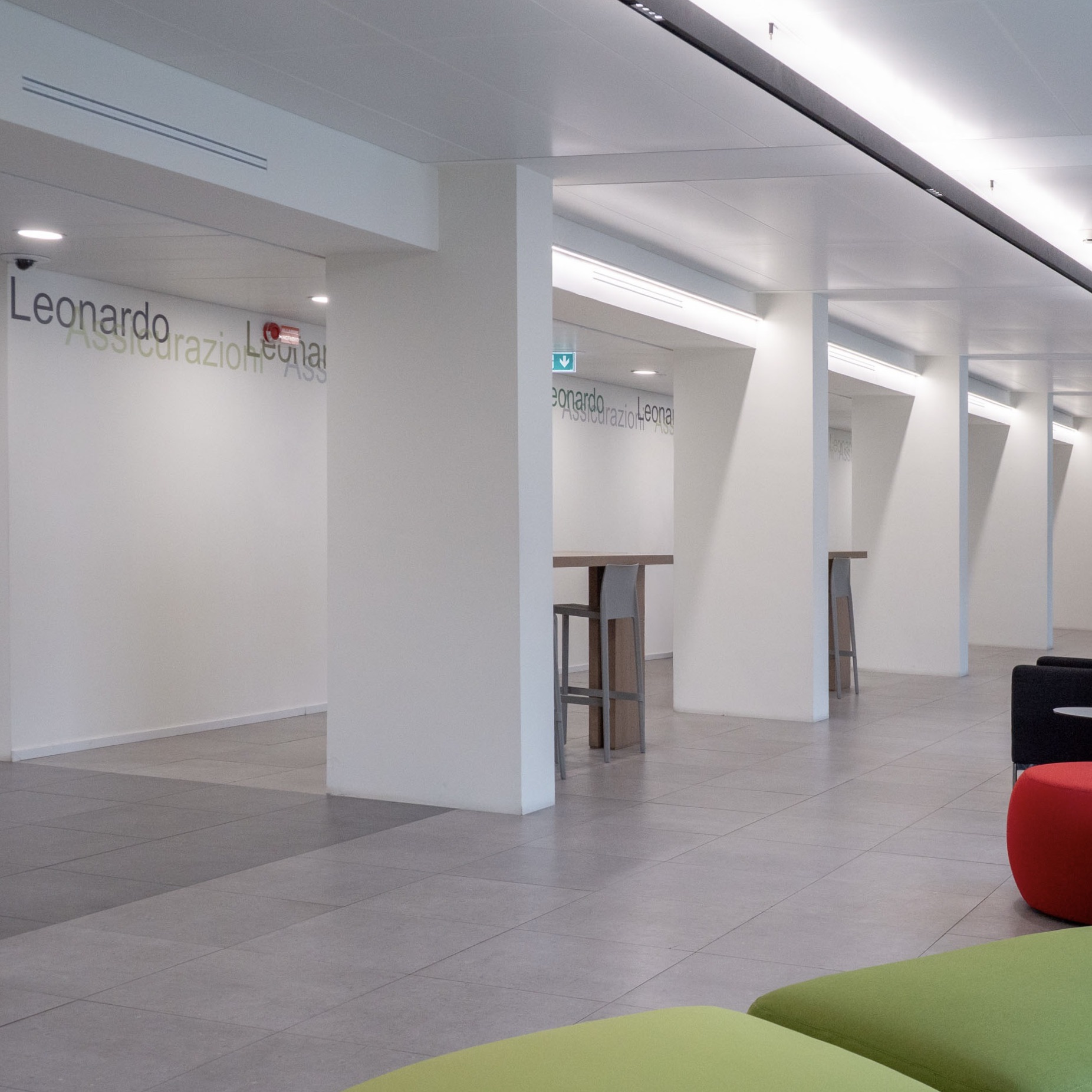 76DEF077-9A0C-4410-A9A3-C5CCA12FF076_1_201_a